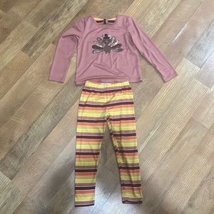 Girls Thanksgiving outfit